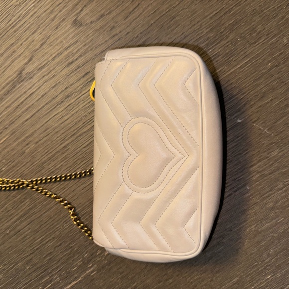 Gucci Marmont super mini bag authentic. Like new. No visible wear - Picture 10 of 12